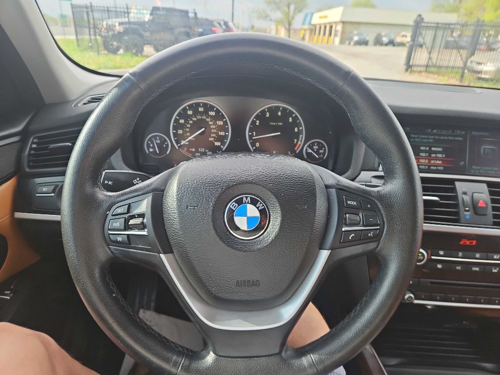 2017 BMW X3 Image 23