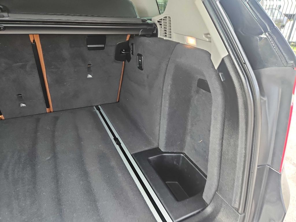 2017 BMW X3 Image 38