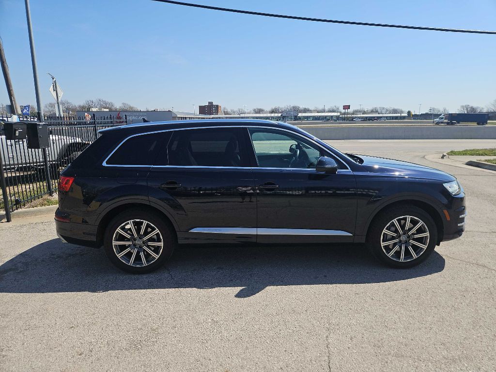 2017 Audi Q7 Image 6