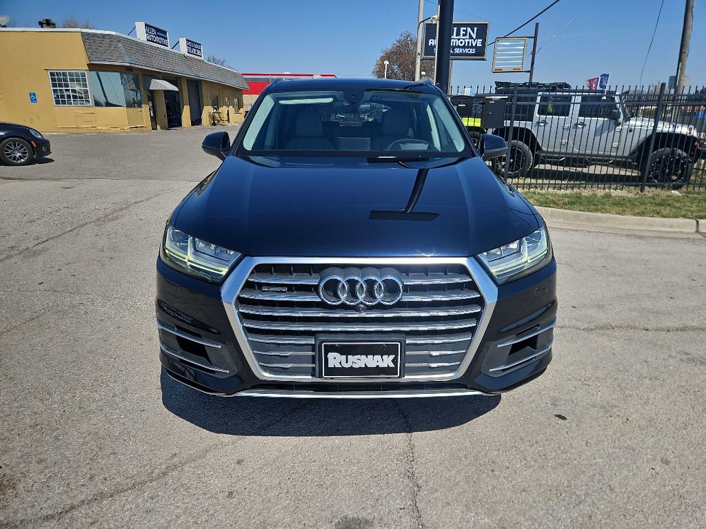 2017 Audi Q7 Image 8