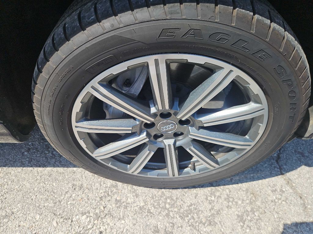 2017 Audi Q7 Image 34