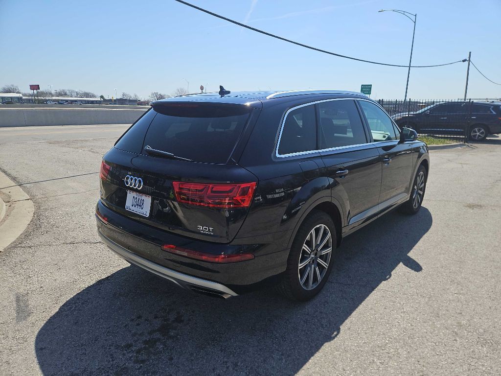 2017 Audi Q7 Image 5