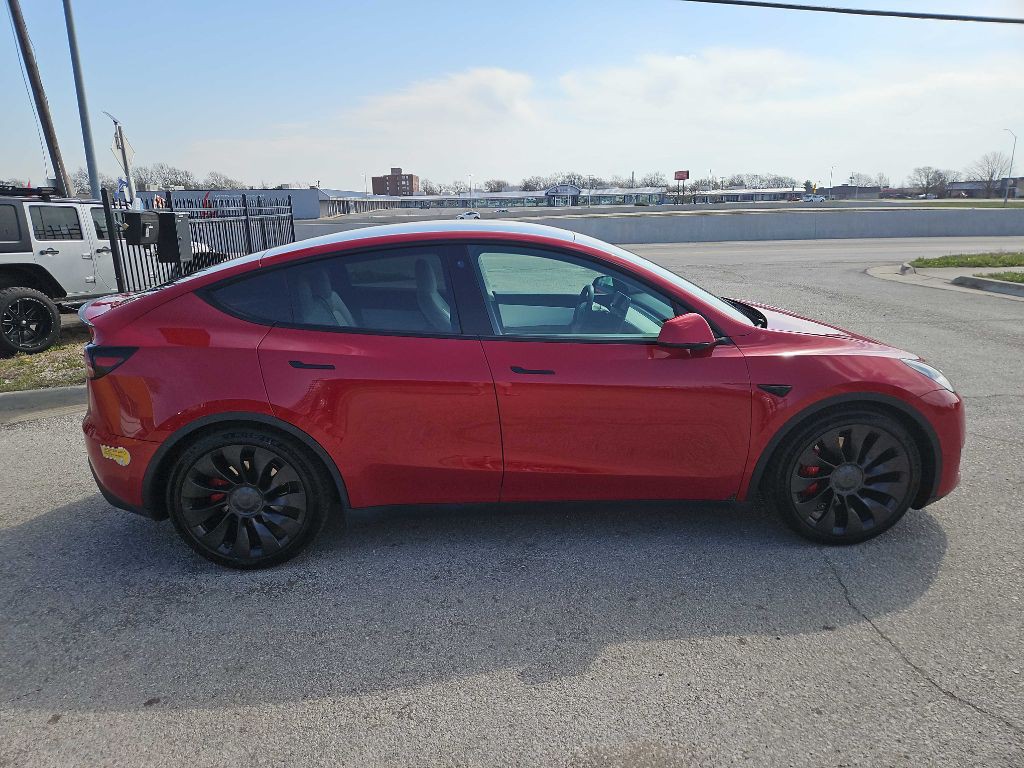 2022 Tesla Model Y Image 6