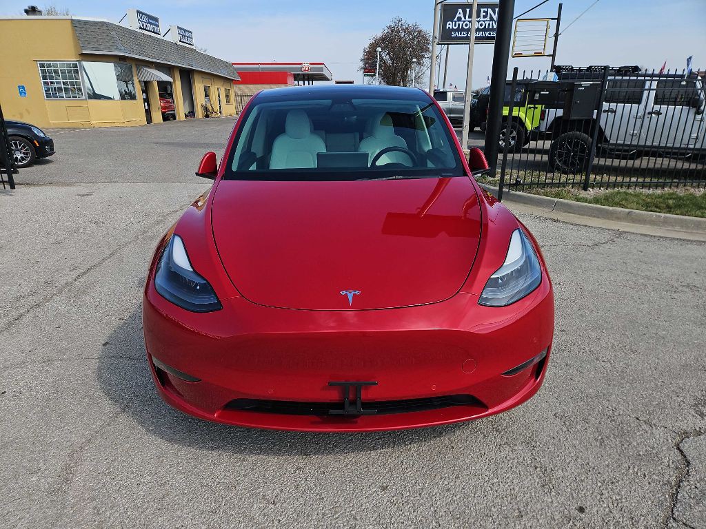 2022 Tesla Model Y Image 8