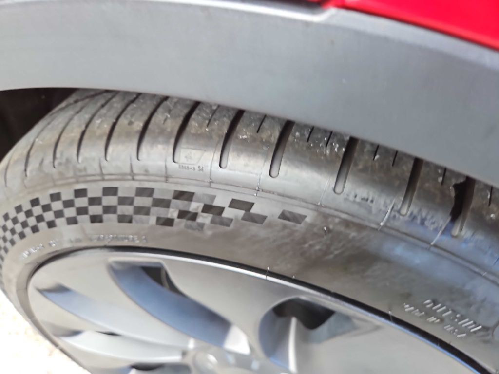 2022 Tesla Model Y Image 33