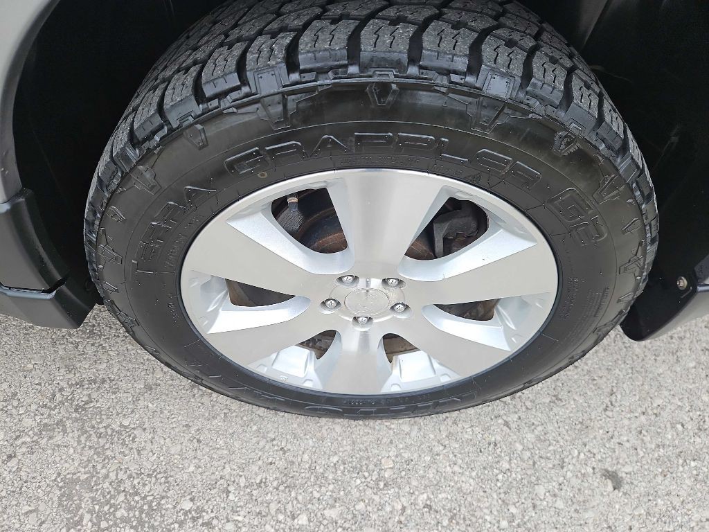 2011 Subaru Outback Image 39