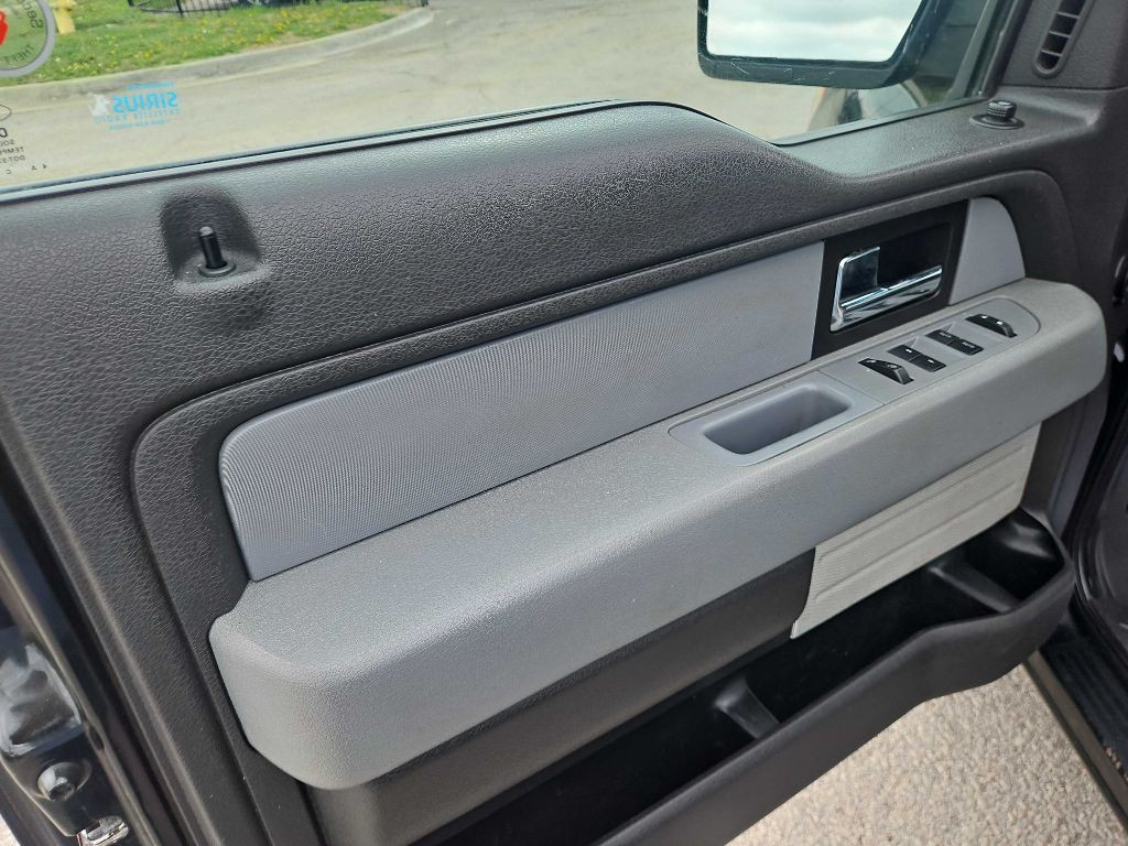 2014 Ford F-150 Image 9