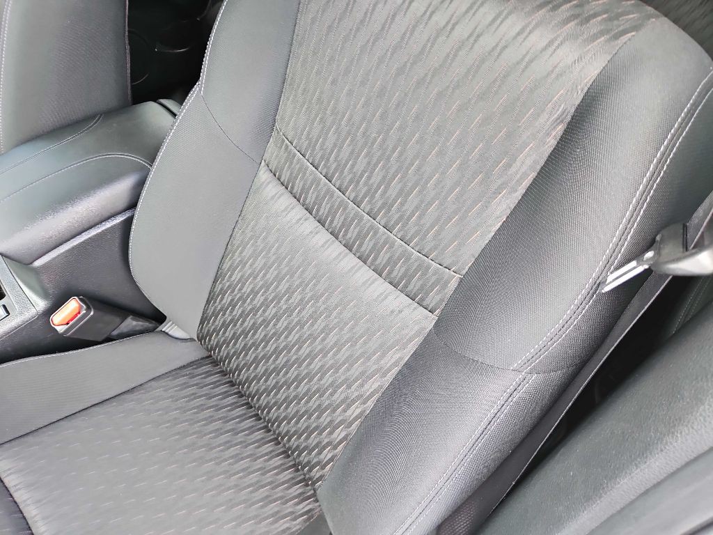 2018 Nissan Rogue Image 12