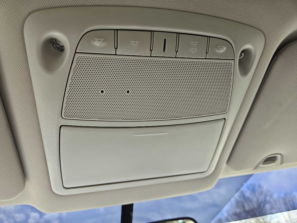 2018 Nissan Rogue Image 23