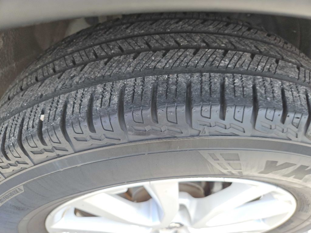 2018 Nissan Rogue Image 34