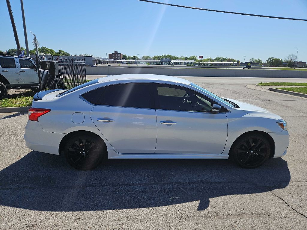 2018 Nissan Sentra Image 6