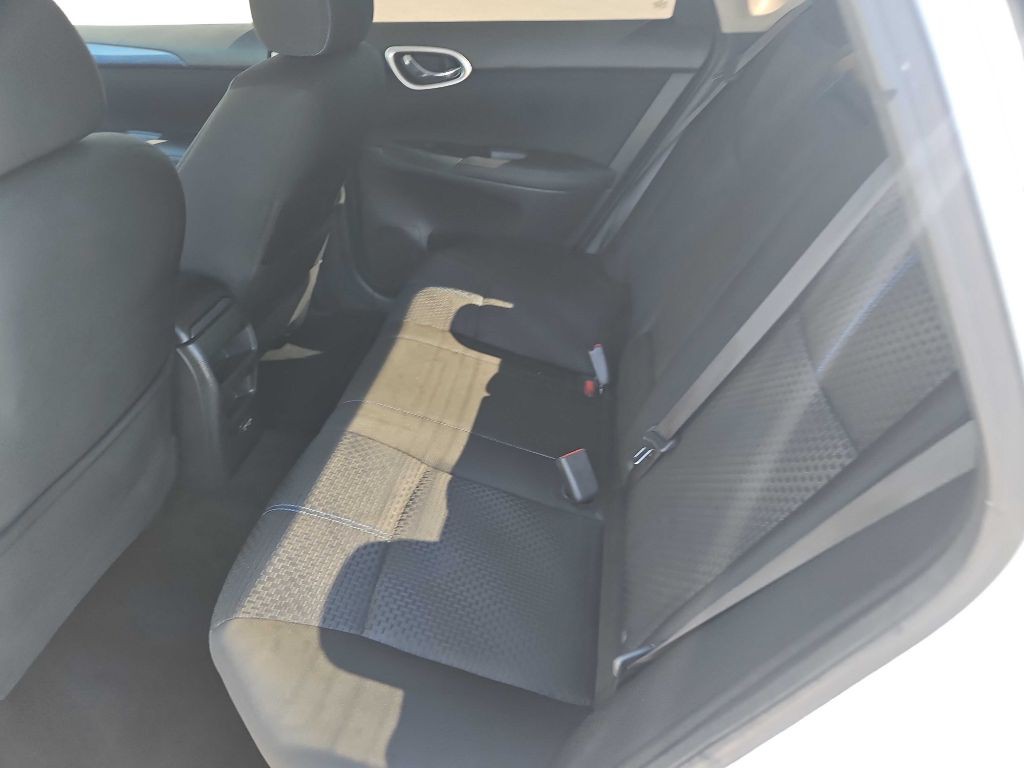 2018 Nissan Sentra Image 23