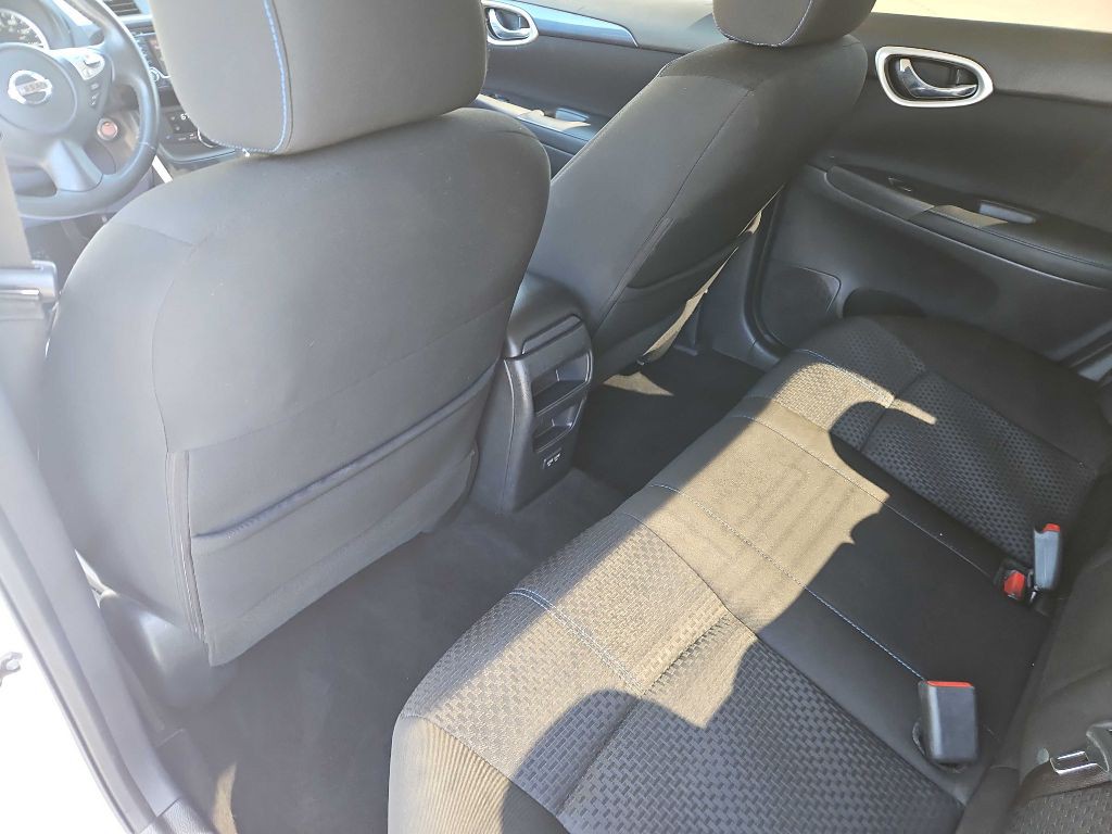 2018 Nissan Sentra Image 24