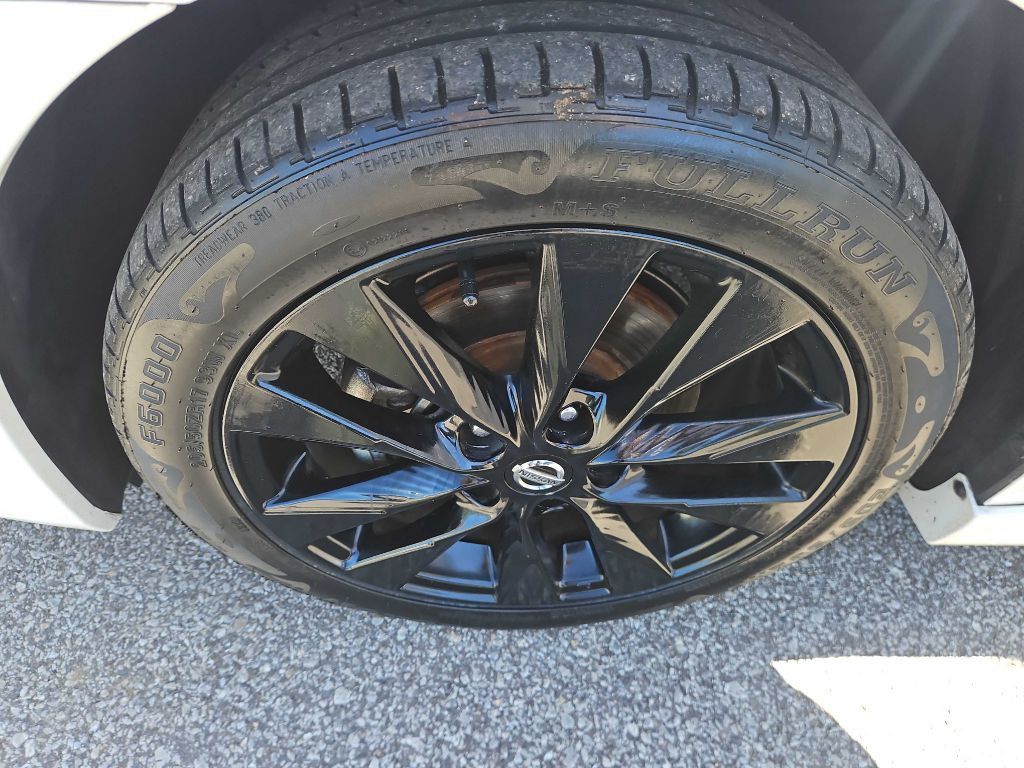 2018 Nissan Sentra Image 32