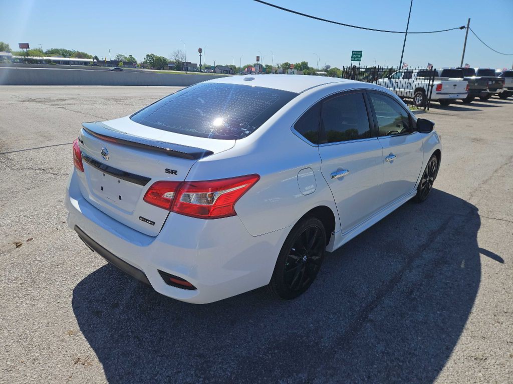 2018 Nissan Sentra Image 4
