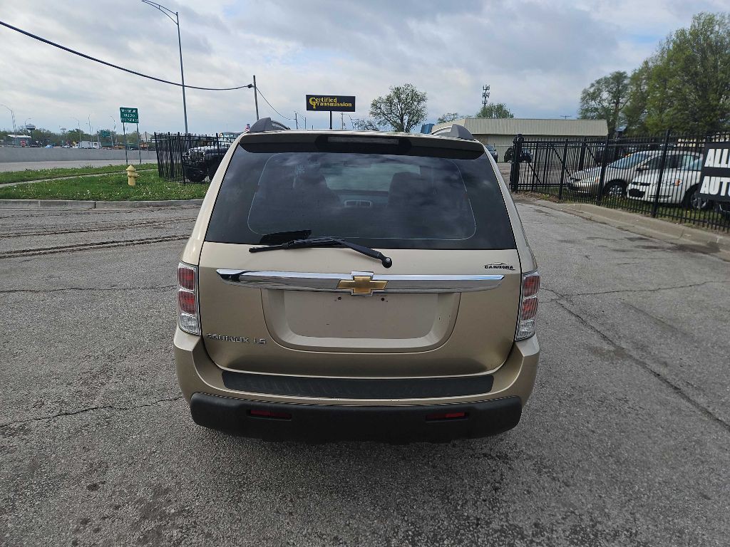 2006 Chevrolet Equinox Image 2