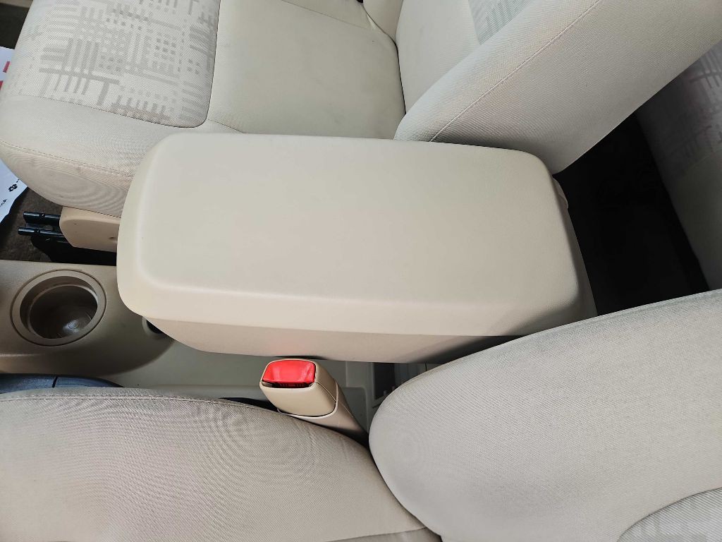 2006 Chevrolet Equinox Image 13