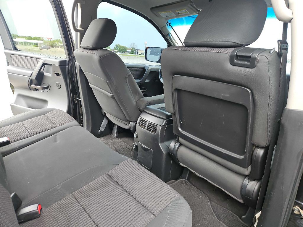 2013 Nissan Titan Image 28