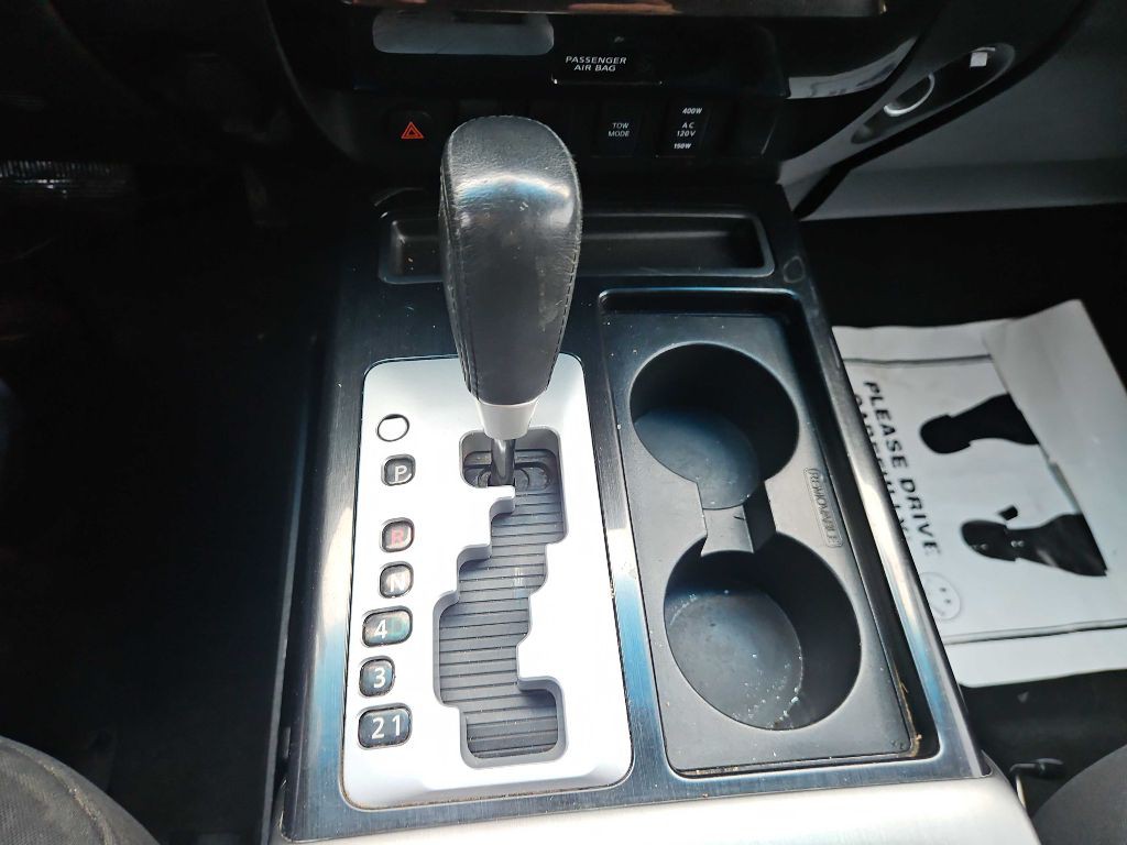 2013 Nissan Titan Image 44