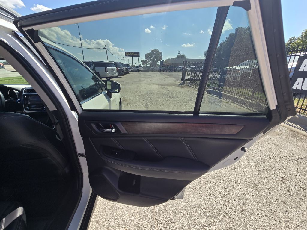 2018 Subaru Outback Image 19