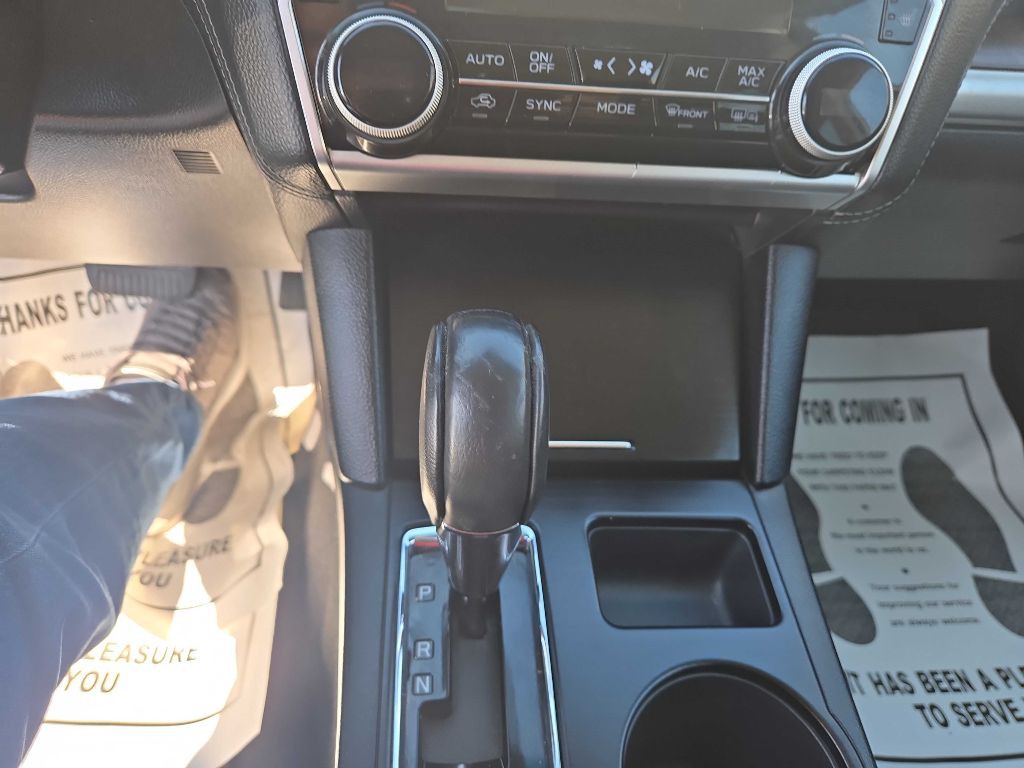 2018 Subaru Outback Image 33