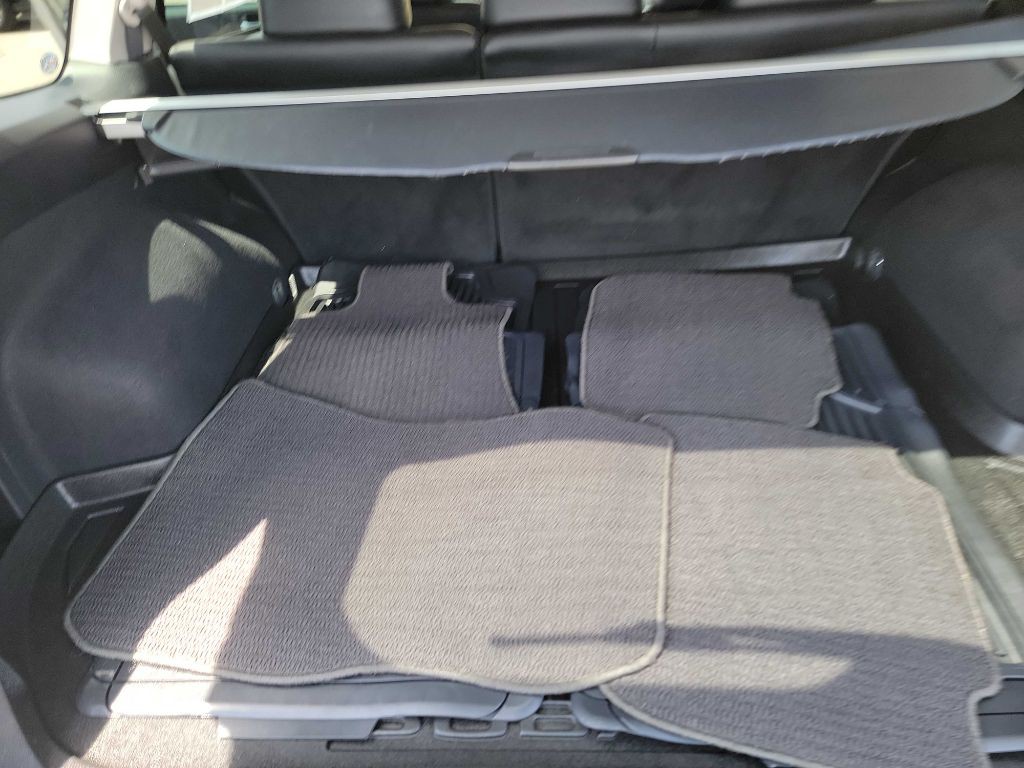 2013 Subaru Outback Image 26