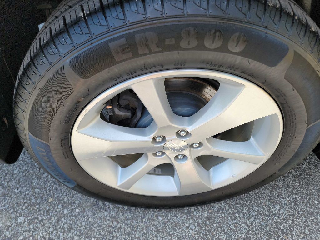 2013 Subaru Outback Image 29