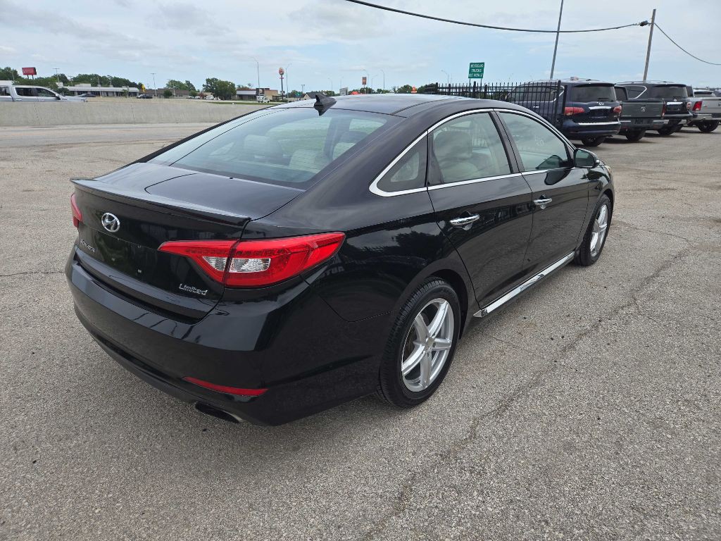 2016 Hyundai Sonata Image 2