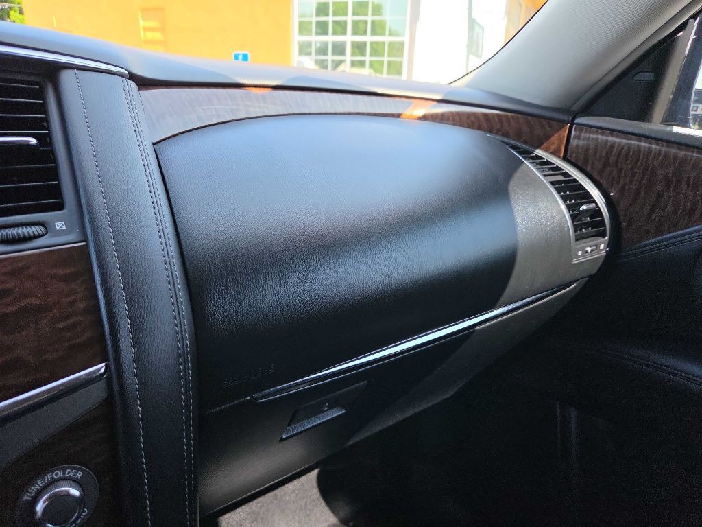 2018 Nissan Armada Image 20
