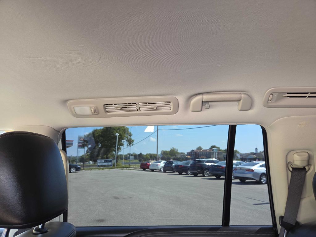2018 Nissan Armada Image 27