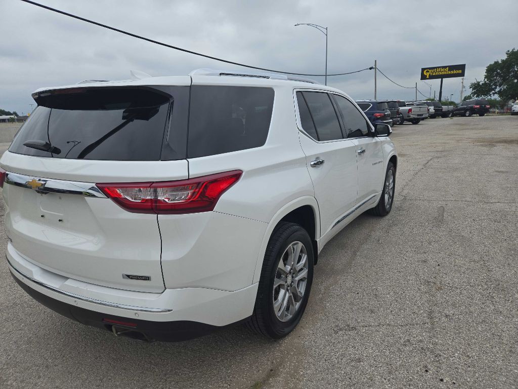 2018 Chevrolet Traverse Image 4