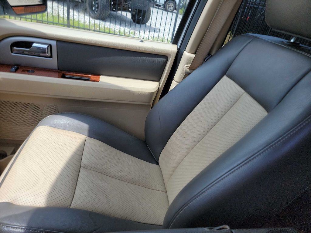 2009 Ford Expedition Image 11