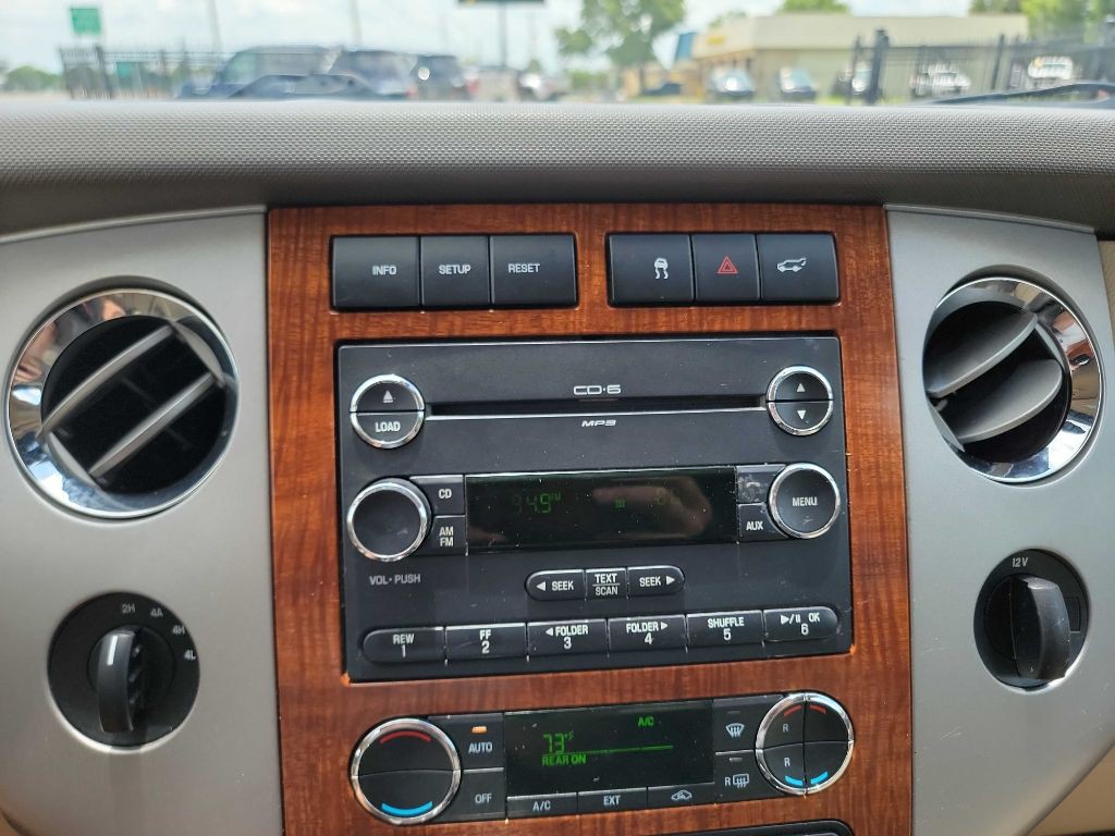 2009 Ford Expedition Image 16