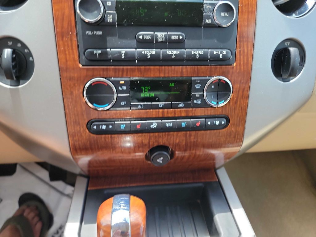 2009 Ford Expedition Image 18