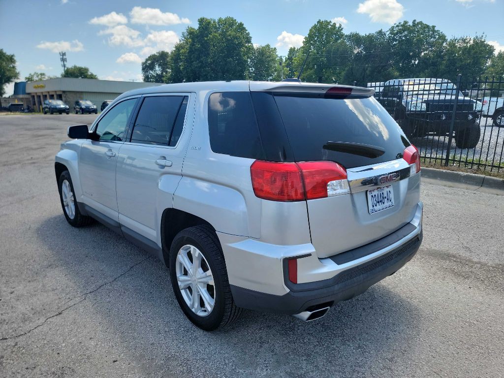2017 GMC Terrain Image 3
