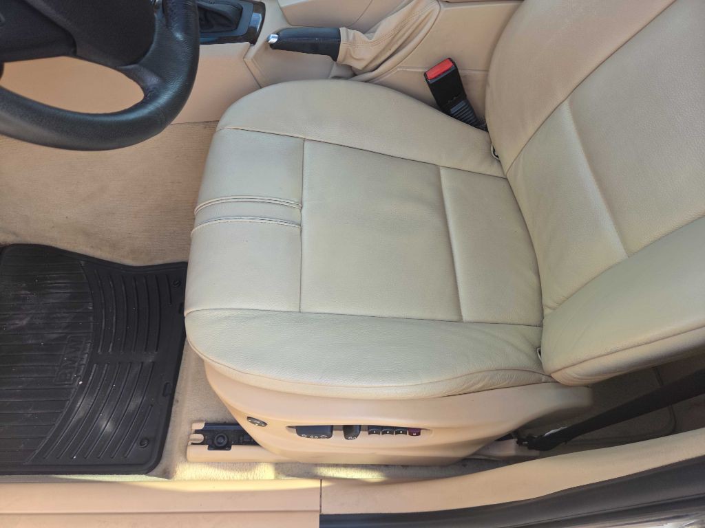 2009 BMW X3 Image 12