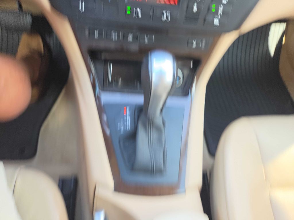 2009 BMW X3 Image 18