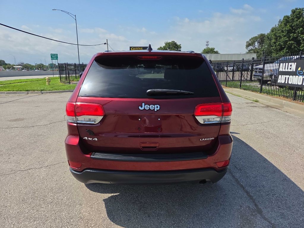 2016 Jeep Grand Cherokee Image 4