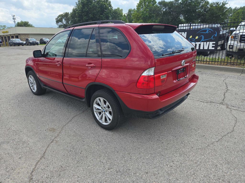 2005 BMW X5 Image 2