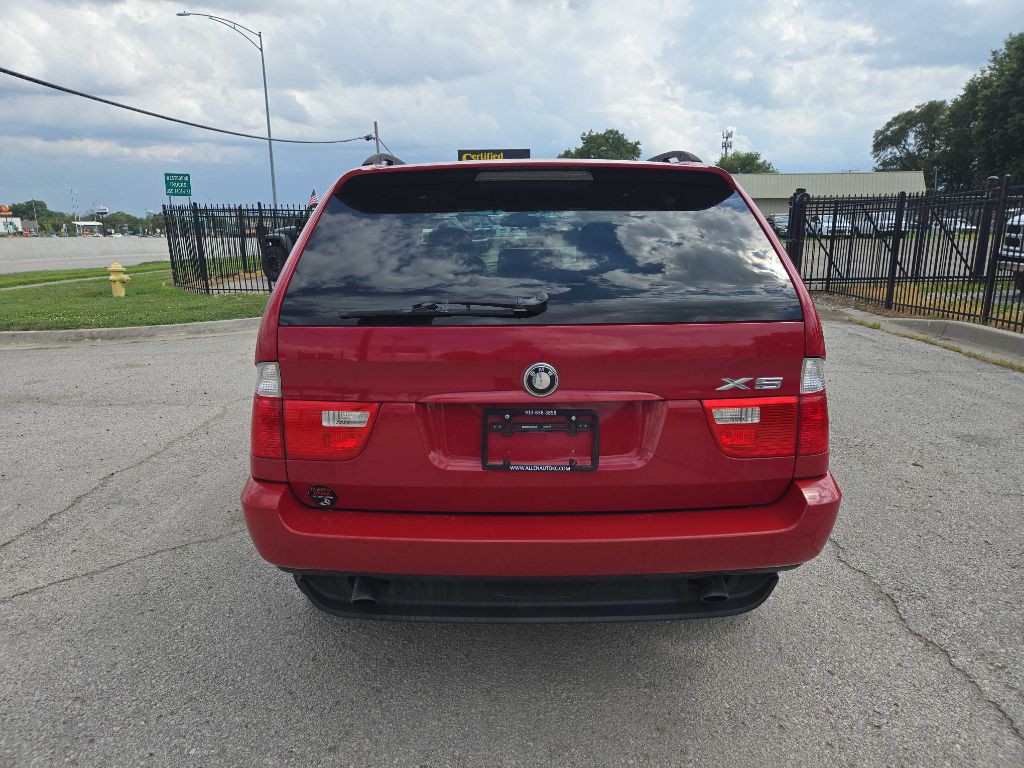 2005 BMW X5 Image 3