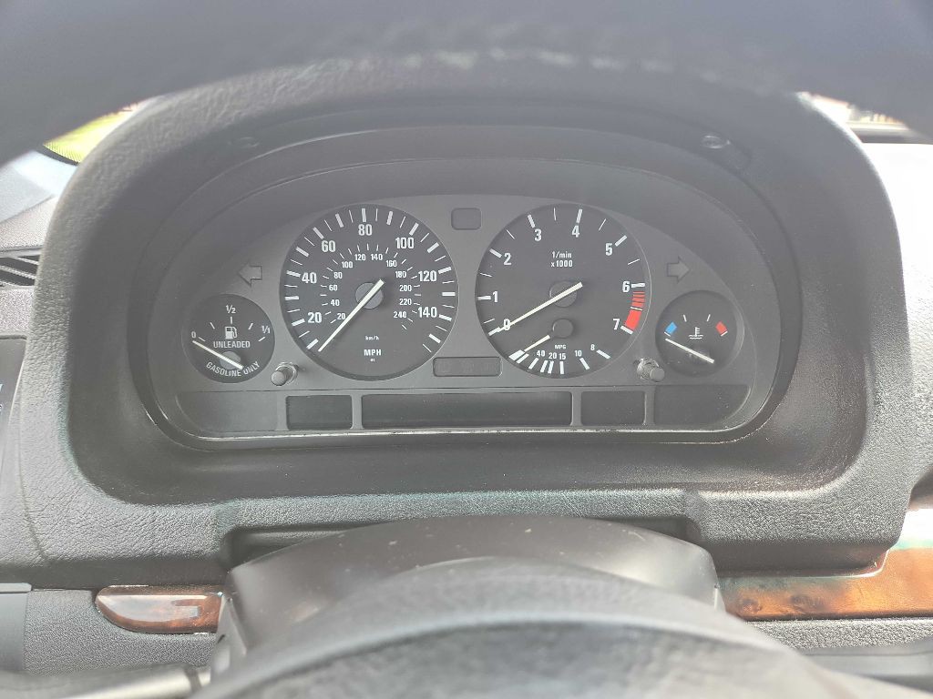 2005 BMW X5 Image 26