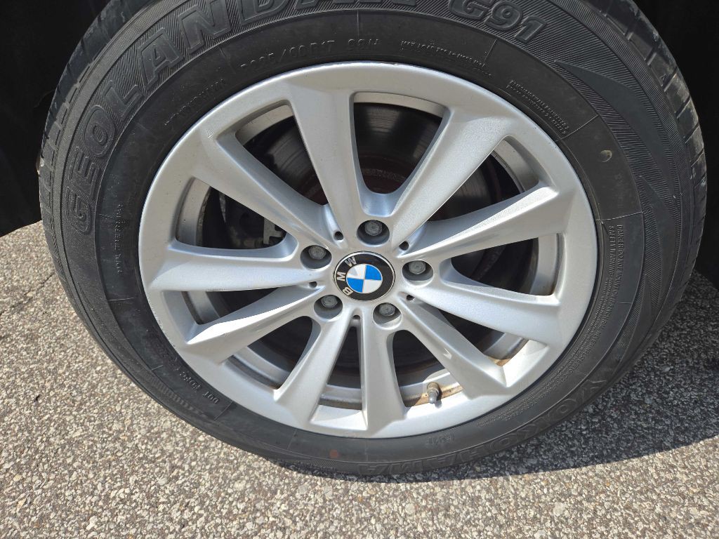 2005 BMW X5 Image 36
