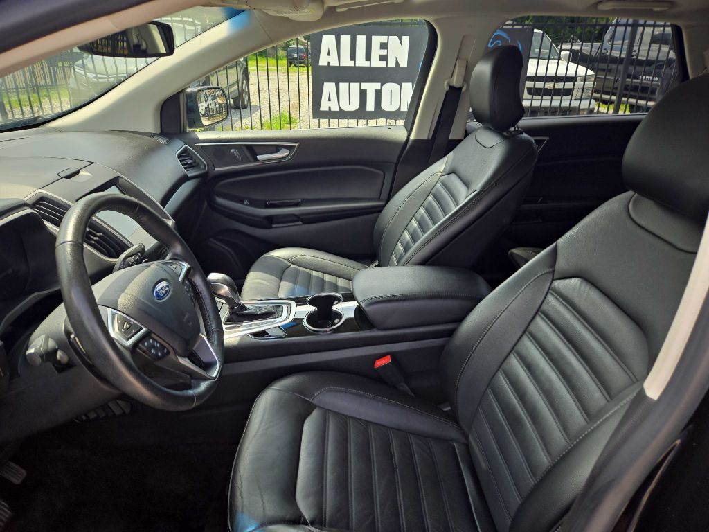 2016 Ford Edge Image 10
