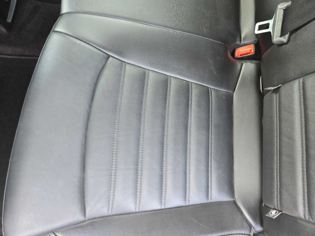2016 Ford Edge Image 15