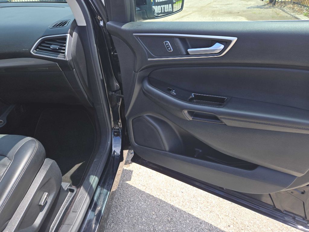 2016 Ford Edge Image 23