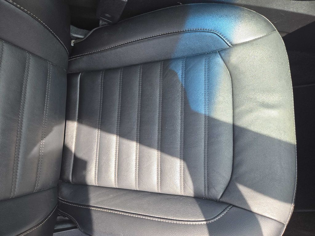 2016 Ford Edge Image 24