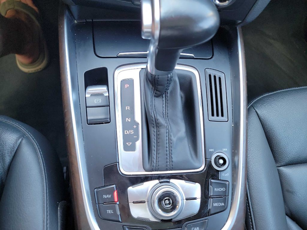 2015 Audi Q5 Image 19