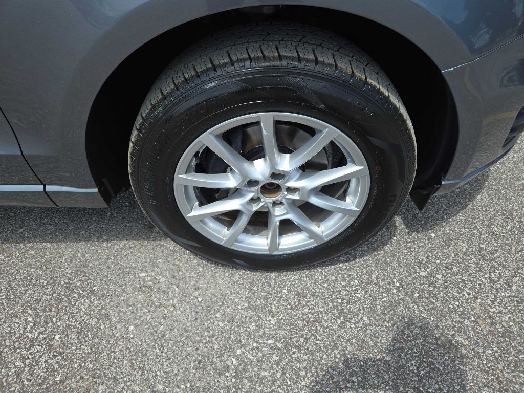 2012 Audi Q5 Image 36