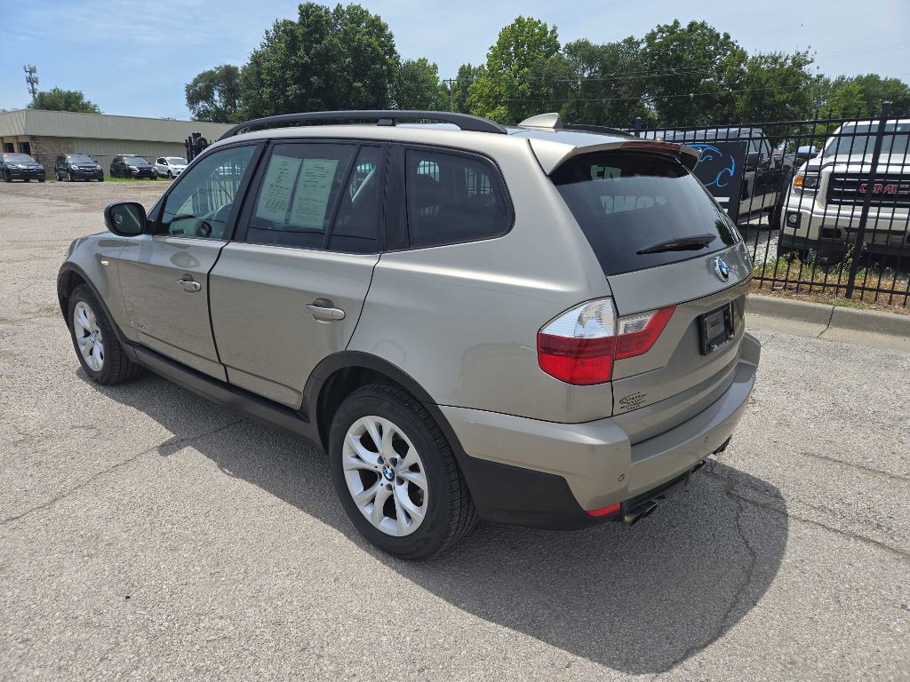 2010 BMW X3 Image 3