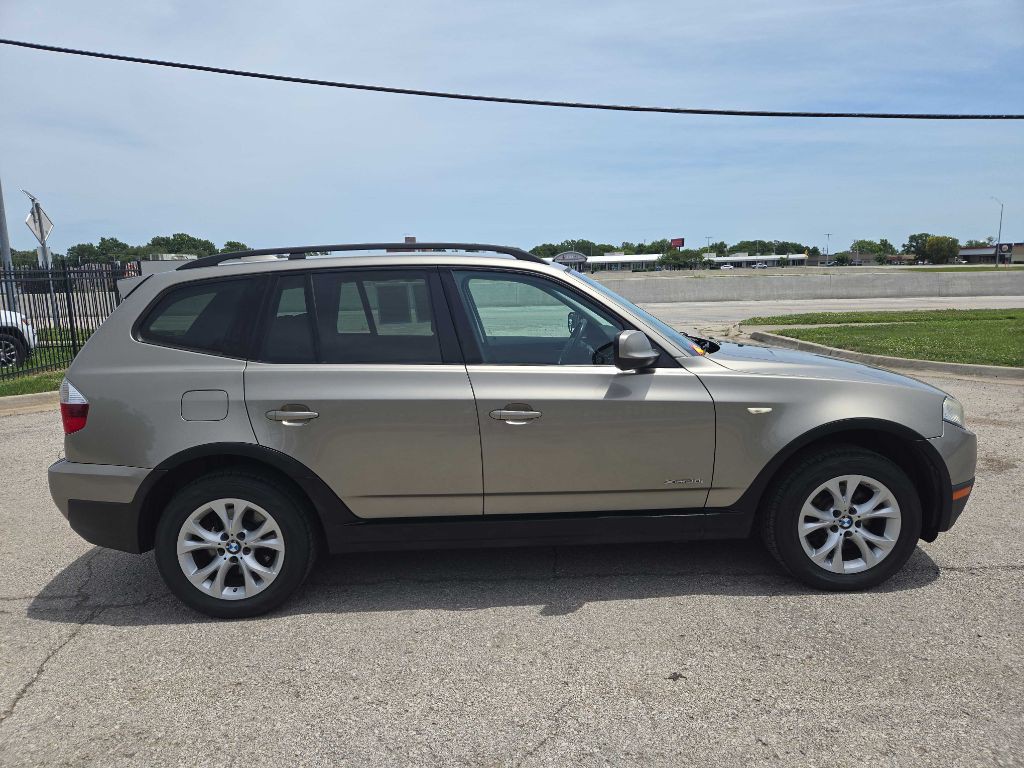 2010 BMW X3 Image 6